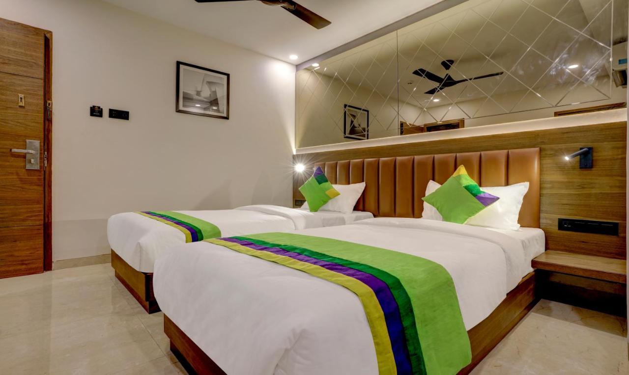 Treebo Castle Rock Inn Мумбаи Экстерьер фото